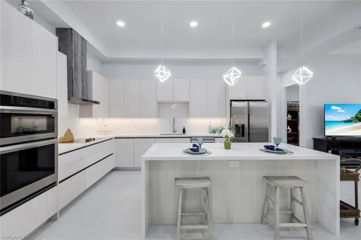 4234 27th Ave Ne, Naples, Florida 34120