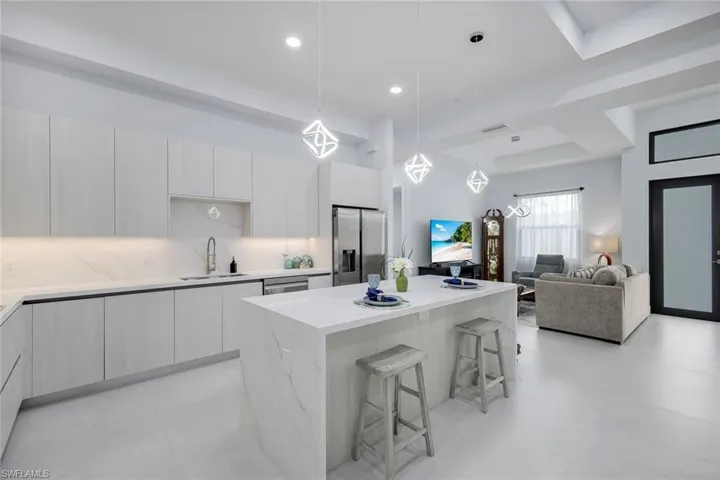 4234 27th Ave Ne, Naples, Florida 34120