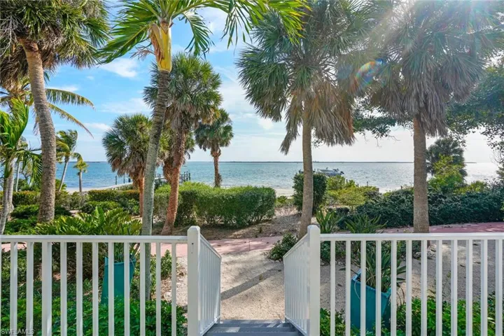 128  Useppa  , Useppa Island, FL 33924