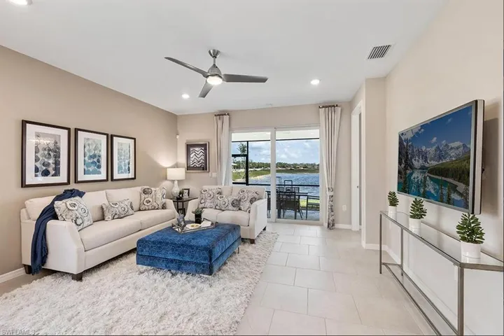 918  Enbrook  LOOP, Naples, FL 34114