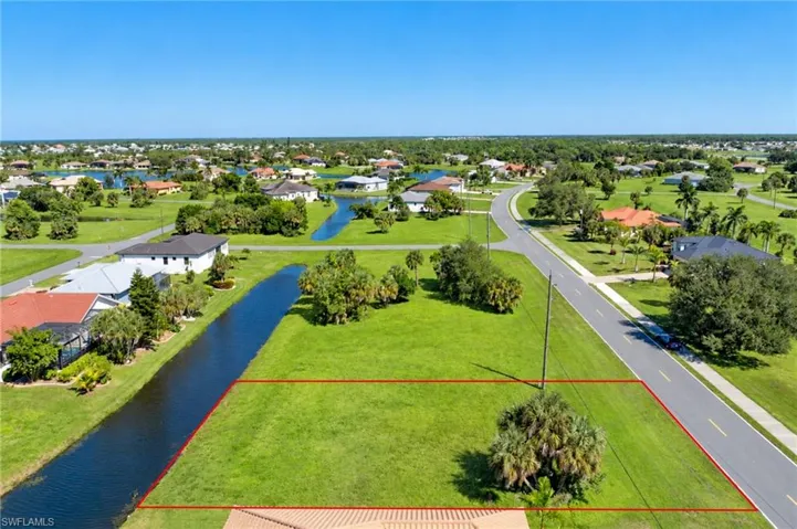16365 Cape Horn Blvd, Punta Gorda, Florida 33955