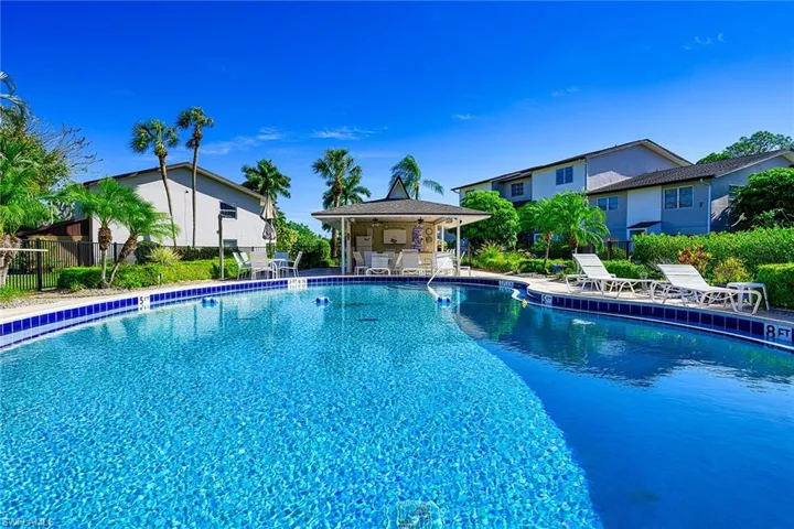 180  Cypress E WAY, Naples, FL 34110
