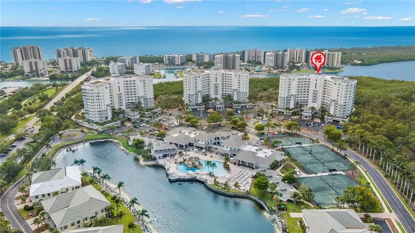 325  Dunes  BLVD, Naples, FL 34110