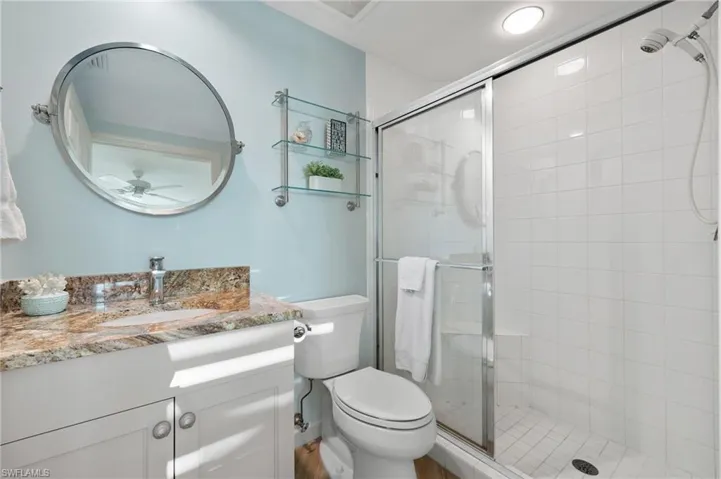 En Suite Guest Bath 2
