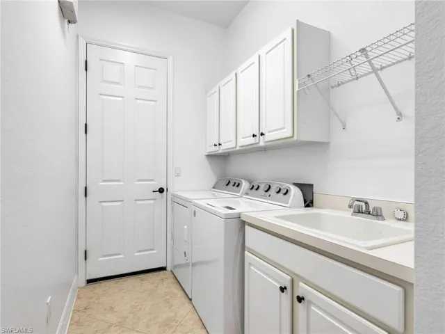 20921 Torre Del Lago St, Estero, Florida 33928