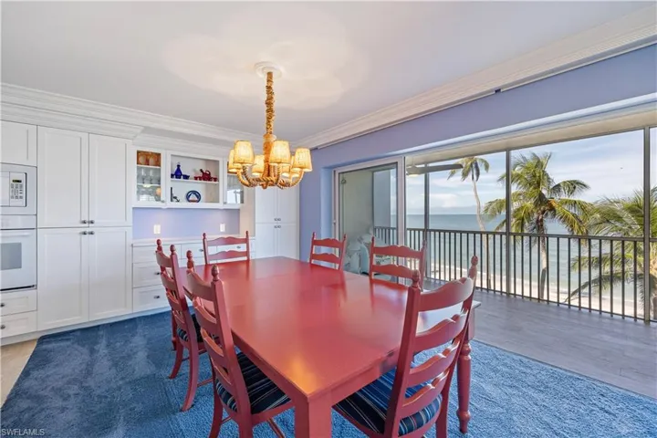 1275  Gulf Shore N BLVD, Naples, FL 34102