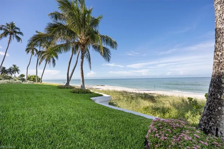 1275  Gulf Shore N BLVD, Naples, FL 34102