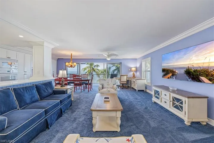 1275  Gulf Shore N BLVD, Naples, FL 34102