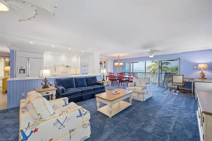 1275  Gulf Shore N BLVD, Naples, FL 34102