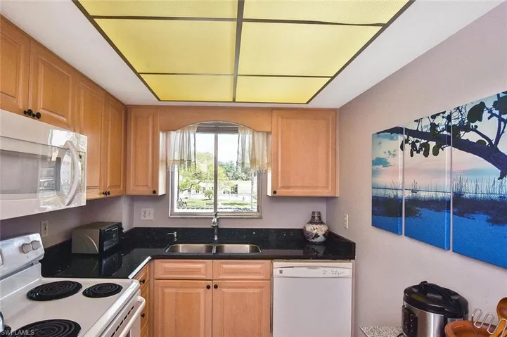 2079  Barkeley  LN, Fort Myers, FL 33907