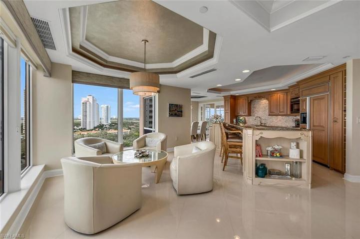 Sitting Room to Kitchen