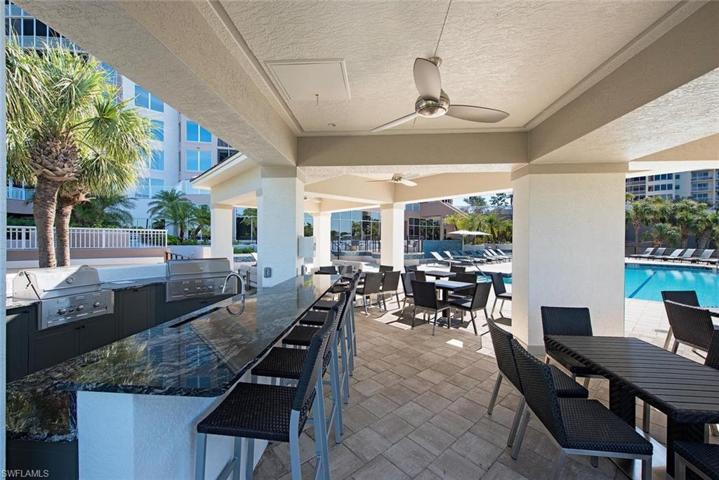 Estancia Pool Deck