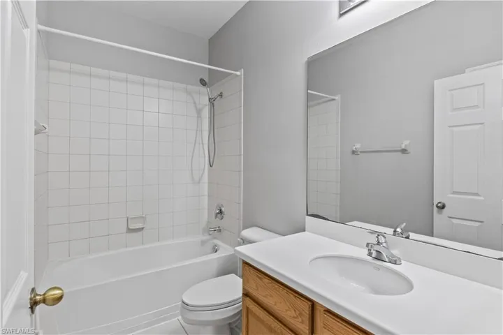 11123 River Trent Ct, Lehigh Acres Fl 33971