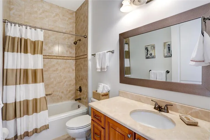Guest Bath Tub