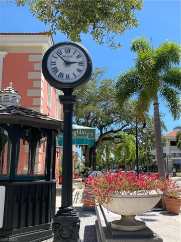 Old Naples
