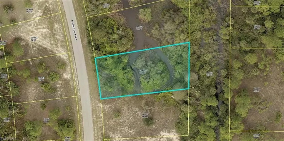 455 Norwood Ave S, Lehigh Acres, Florida 33974
