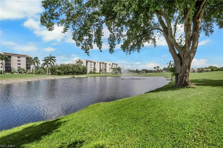 9900 Sunset Cove Ln 117, Fort Myers, Florida 33919