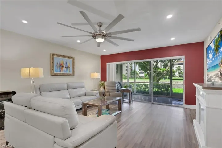 9900 Sunset Cove Ln 117, Fort Myers, Florida 33919