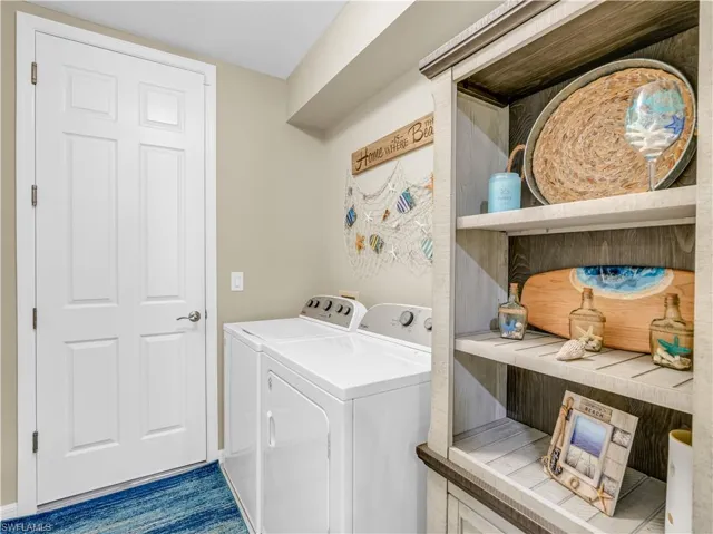 14695 Edgewater Cir, Naples, Florida 34114