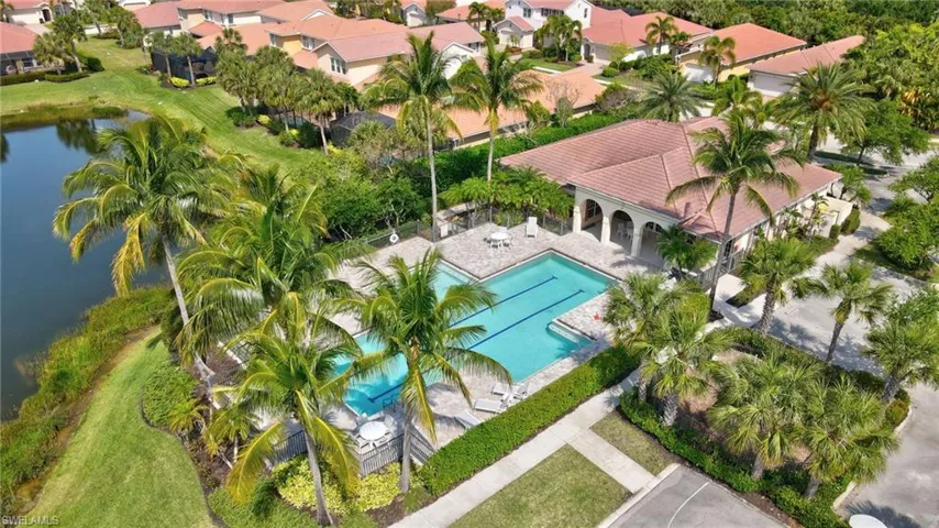 13330  Kent  ST, Naples, FL 34109