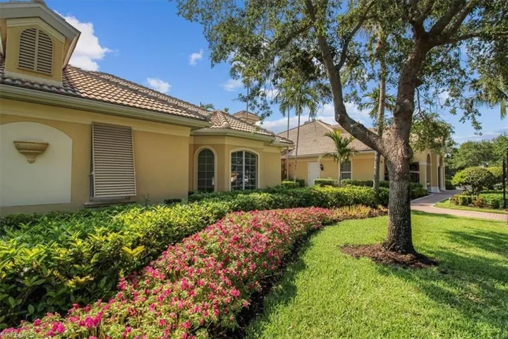 15476  Cortona  WAY, Naples, FL 34120