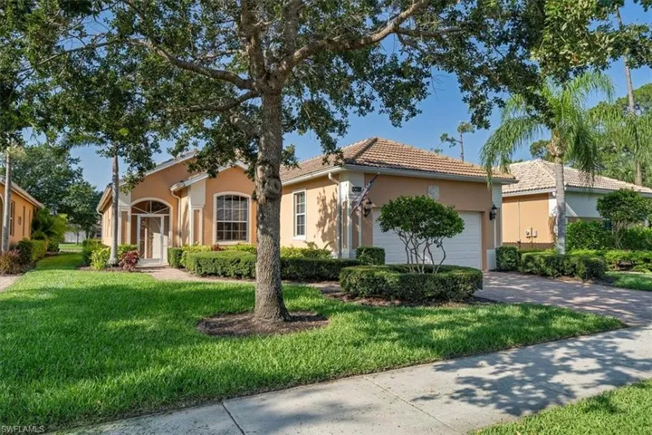 15476  Cortona  WAY, Naples, FL 34120