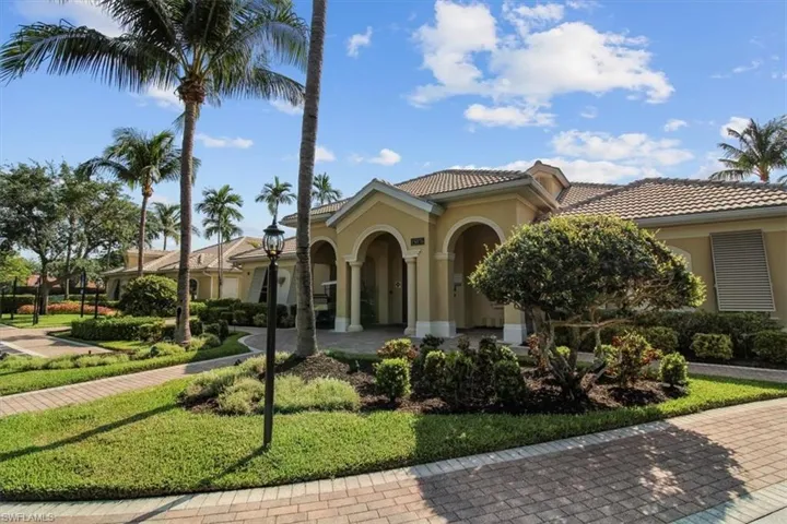 15476  Cortona  WAY, Naples, FL 34120