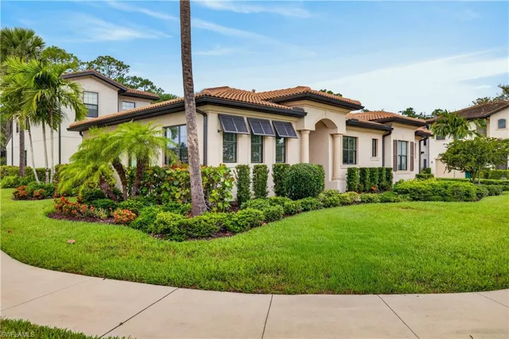 1170 Genovesa Ct 12, Naples, Florida 34113