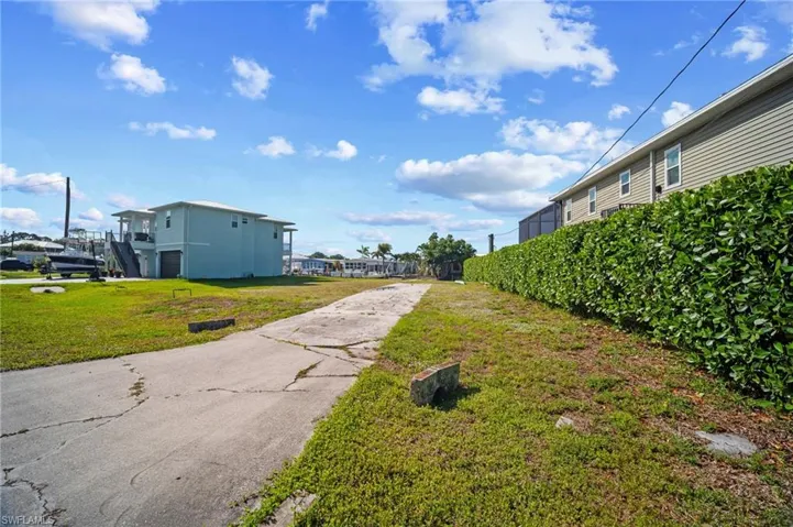 4575  Spring Creek  DR, Bonita Springs, FL 34134