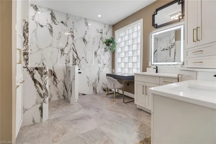 12991  Beacon Cove  LN, Fort Myers, FL 33919