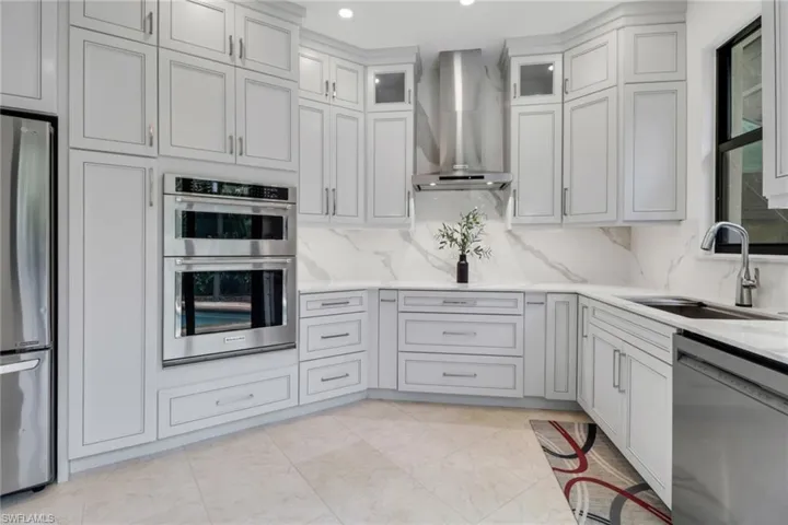 12991  Beacon Cove  LN, Fort Myers, FL 33919