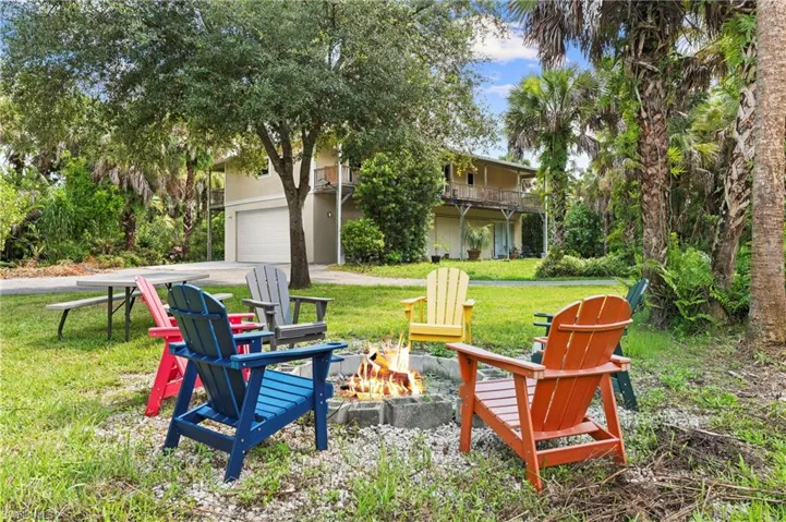 875 20th St Ne, Naples, Florida 34120