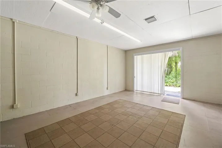 875 20th St Ne, Naples, Florida 34120