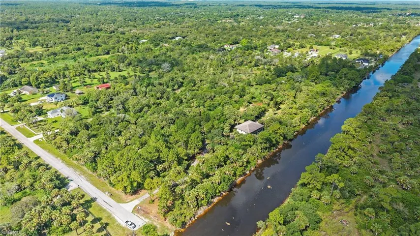 875 20th St Ne, Naples, Florida 34120