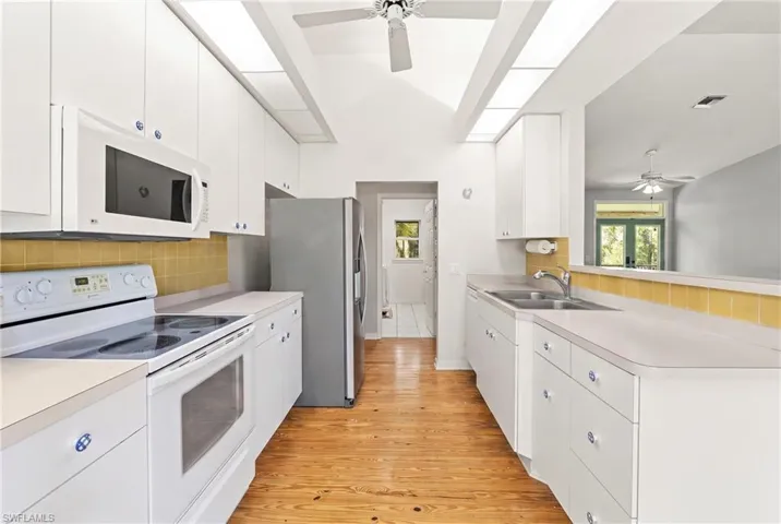 875 20th St Ne, Naples, Florida 34120