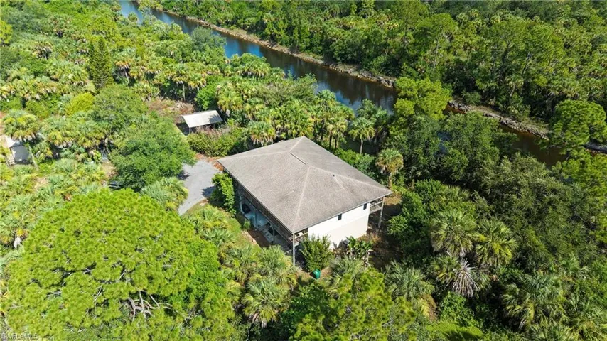 875 20th St Ne, Naples, Florida 34120