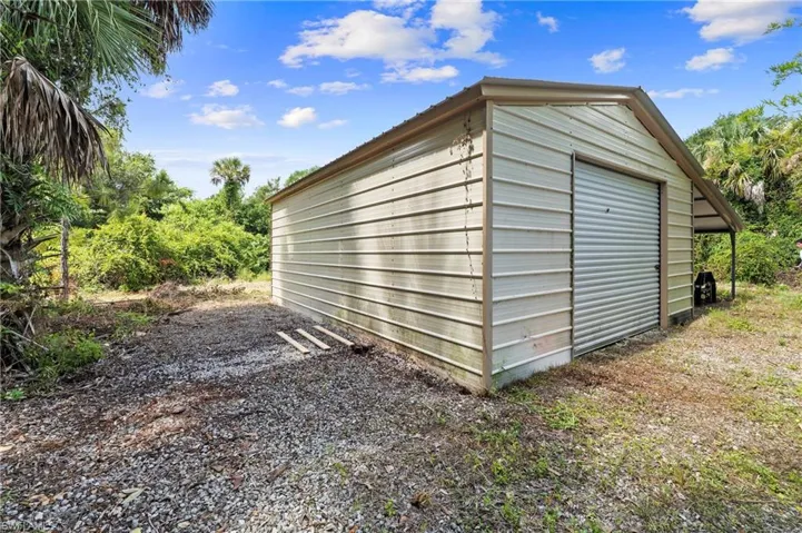 875 20th St Ne, Naples, Florida 34120