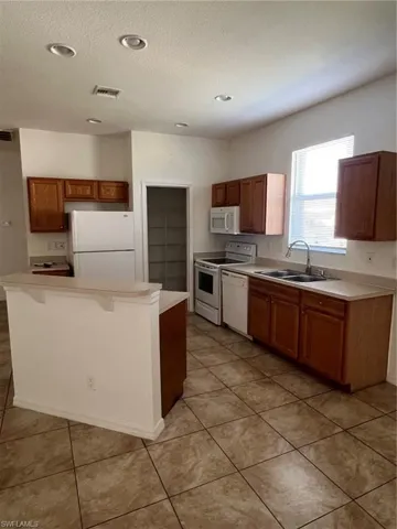 4024 26th St Sw, Lehigh Acres, Florida 33976
