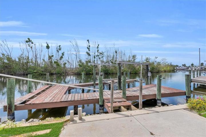 The captains walk boat dock that currently is standing. Needs new decking