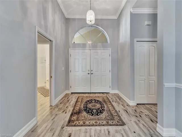 9470  Old Hickory  CIR, Fort Myers, FL 33912