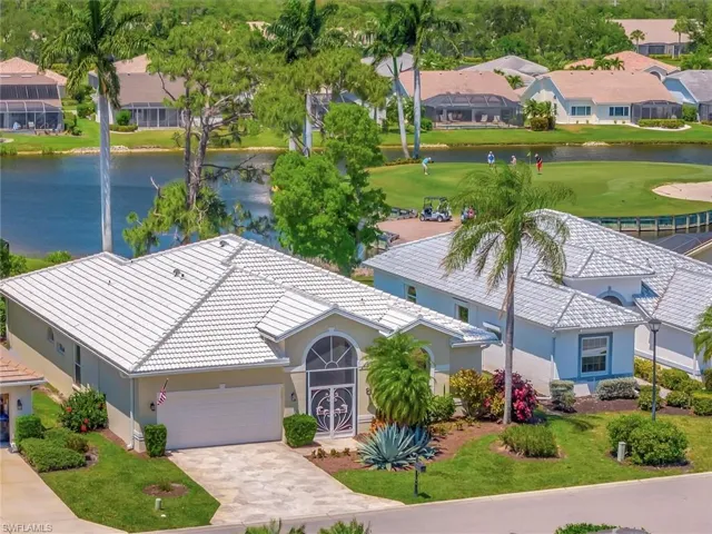 9470  Old Hickory  CIR, Fort Myers, FL 33912
