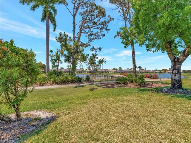 9470  Old Hickory  CIR, Fort Myers, FL 33912