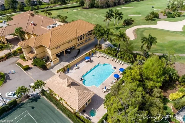 9470  Old Hickory  CIR, Fort Myers, FL 33912