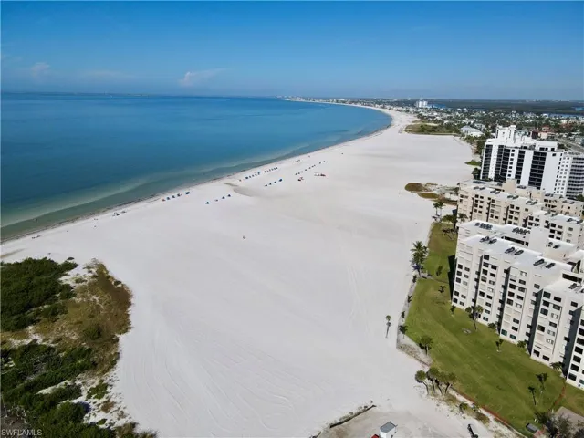 200  Lenell  RD, Fort Myers Beach, FL 33931
