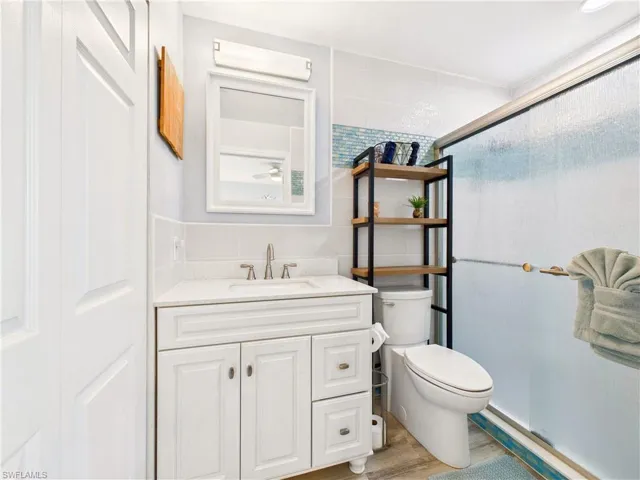 200  Lenell  RD, Fort Myers Beach, FL 33931