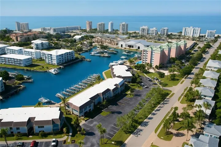 200  Lenell  RD, Fort Myers Beach, FL 33931