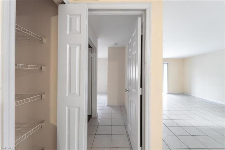 5316-5318  28th SW ST, LEHIGH ACRES, FL 33973