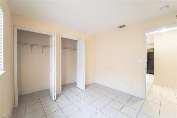 5316-5318  28th SW ST, LEHIGH ACRES, FL 33973