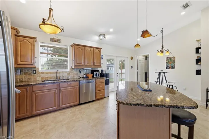 4321 Sw 16th Pl, Cape Coral, Florida 33914