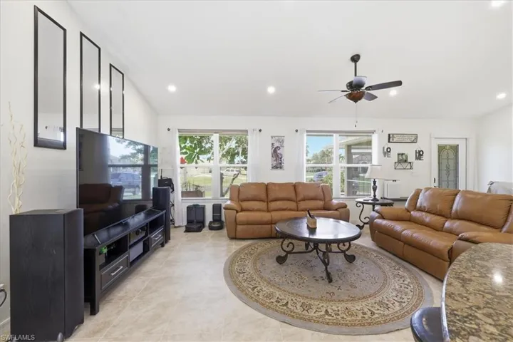 4321 Sw 16th Pl, Cape Coral, Florida 33914